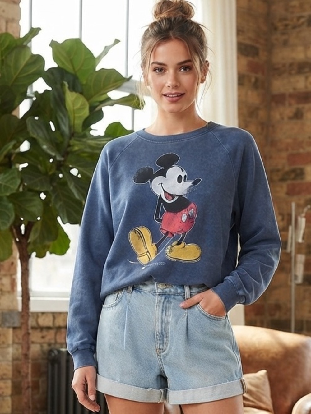 ZARA Disney Vintage looking Mickey Mouse Navy Pullover Sweatshirt size small